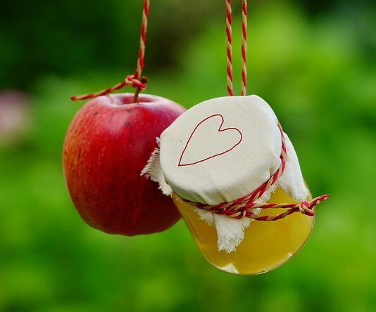 How do I adjust to living in an empty nest now? apple, nest