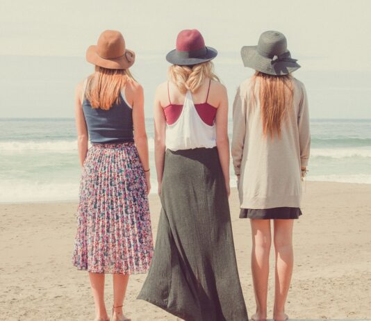 how to help a recently widowed friend